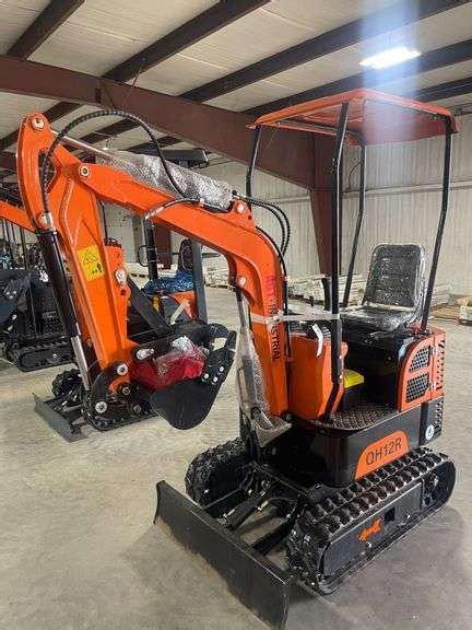 2024 agt l12r mini excavator|2024 agt qh12r mini excavator.